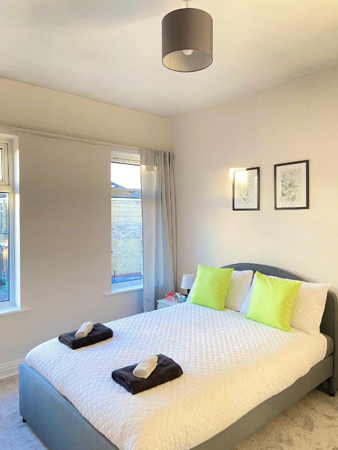 Kisobi Home Bedroom 1 Kingston upon Hull ภายนอก รูปภาพ