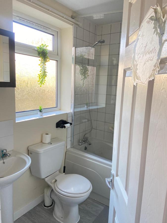 Kisobi Home Bedroom 1 Kingston upon Hull ภายนอก รูปภาพ